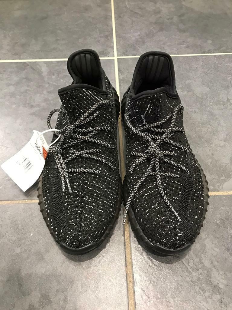 kith yeezy 350 v2 black